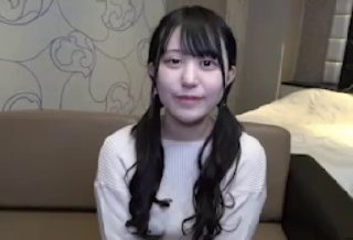 2022.1.7，【麻辣王子】，良家00后小女友，第三炮，吹完头发慵懒躺在床上刷抖音