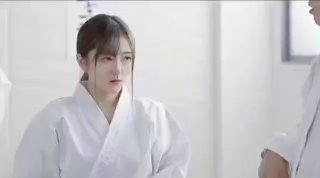 铃木さとみ绿帽老婆被后入的激情释放